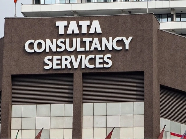 TCS Q1: मुनाफा 6% बढ़कर ₹12,760 करोड़, ₹11 प्रति शेयर डिविडेंड का ऐलान