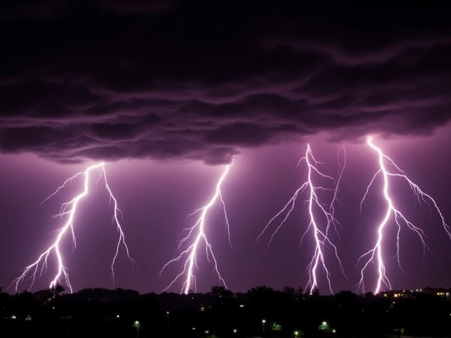 IMD ने चेतावनी जारी की: 5-7 अक्टूबर तक देशभर में 'विस्फोटक बारिश', दिल्ली सहित उत्तर पश्चिमी क्षेत्र खतरे में